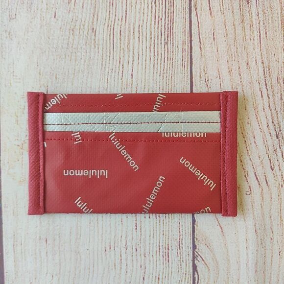 Lululemon handmade minimalist credit card ID holder with keychain - Picture 3 of 7